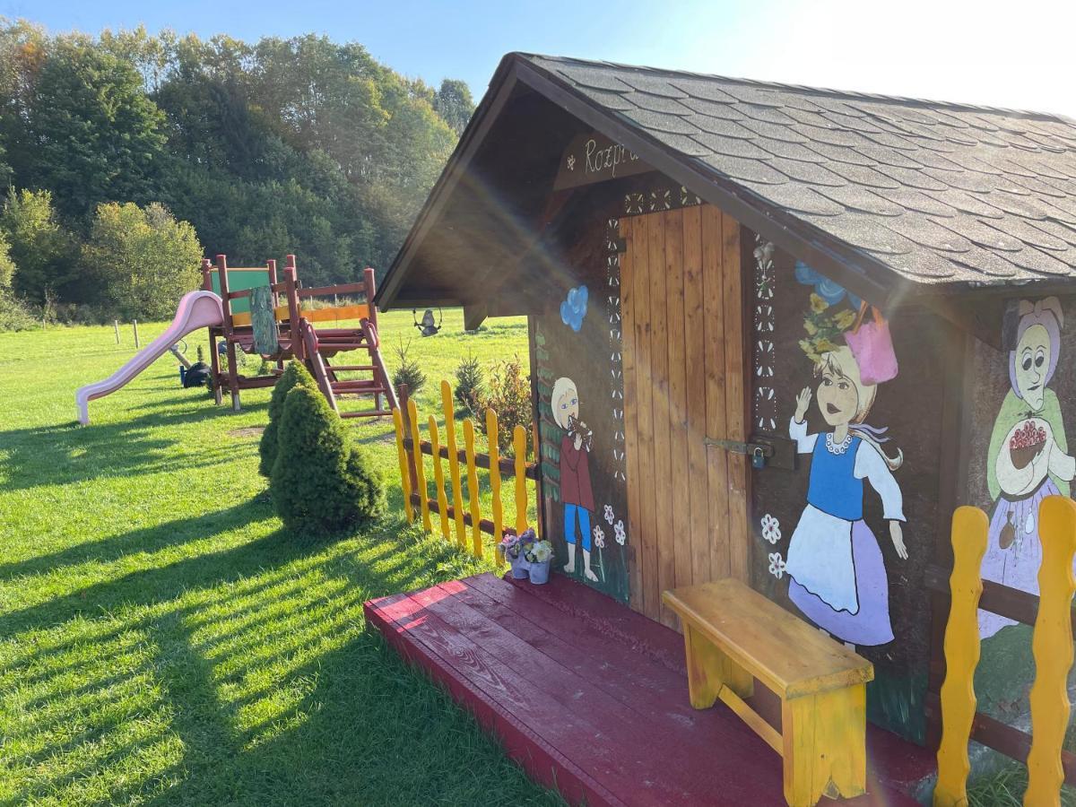Apartmany Pod Troma Korunami Červený Kláštor Esterno foto
